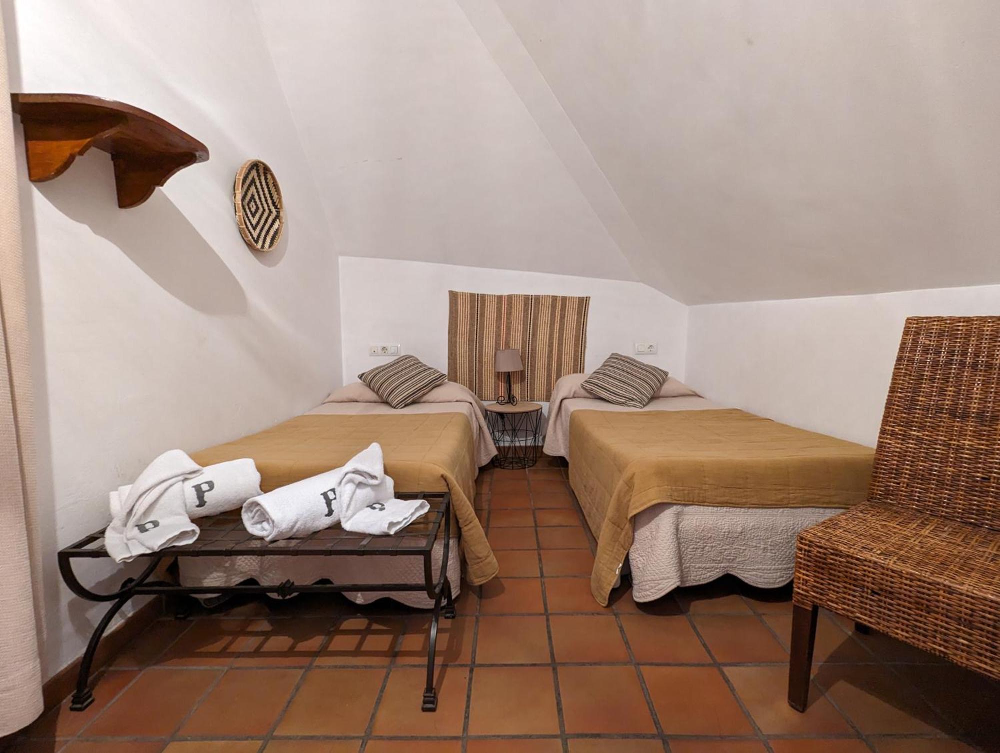 Apartamentos Plaza Córdoba Exteriör bild
