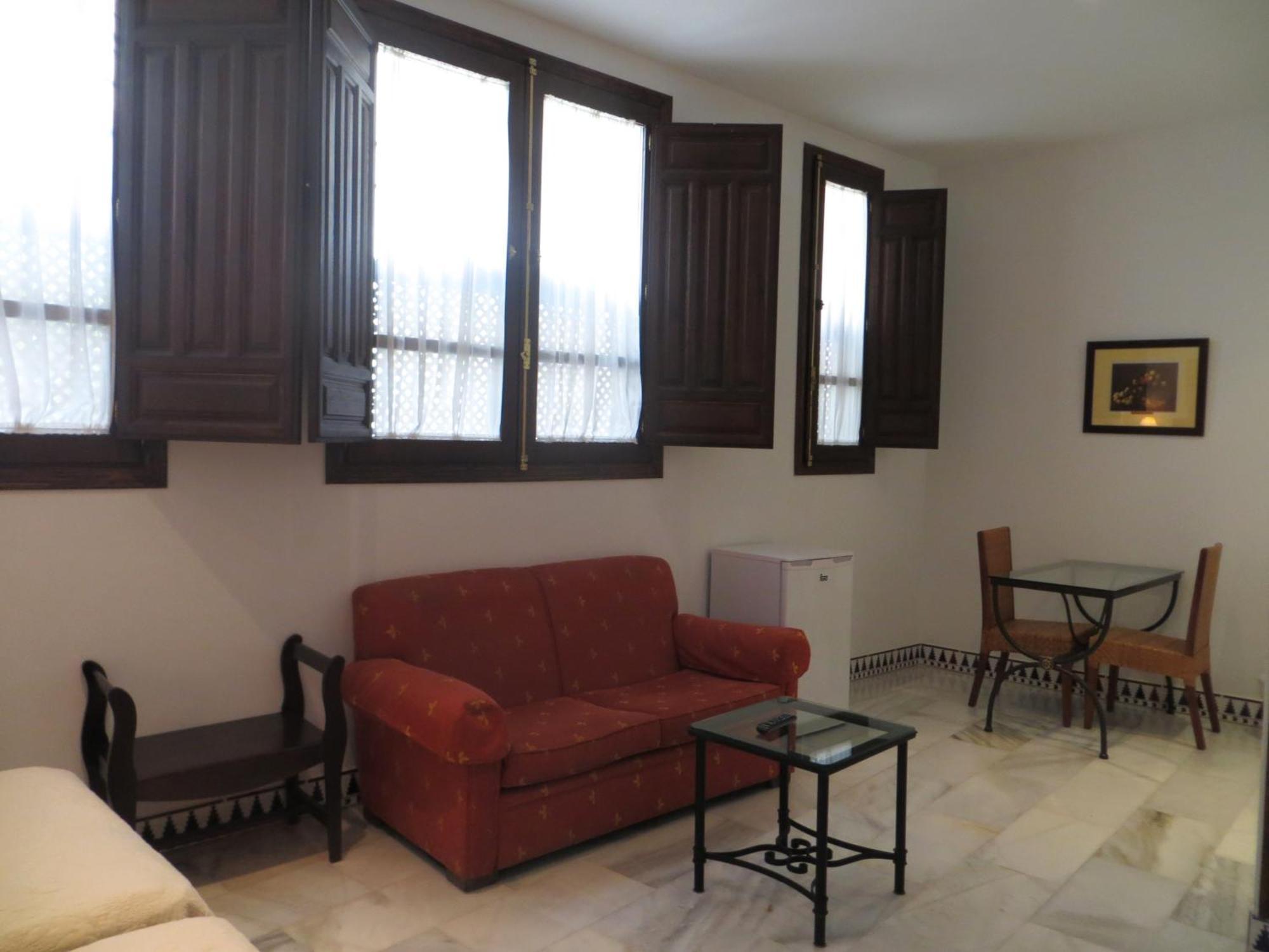 Apartamentos Plaza Córdoba Rum bild