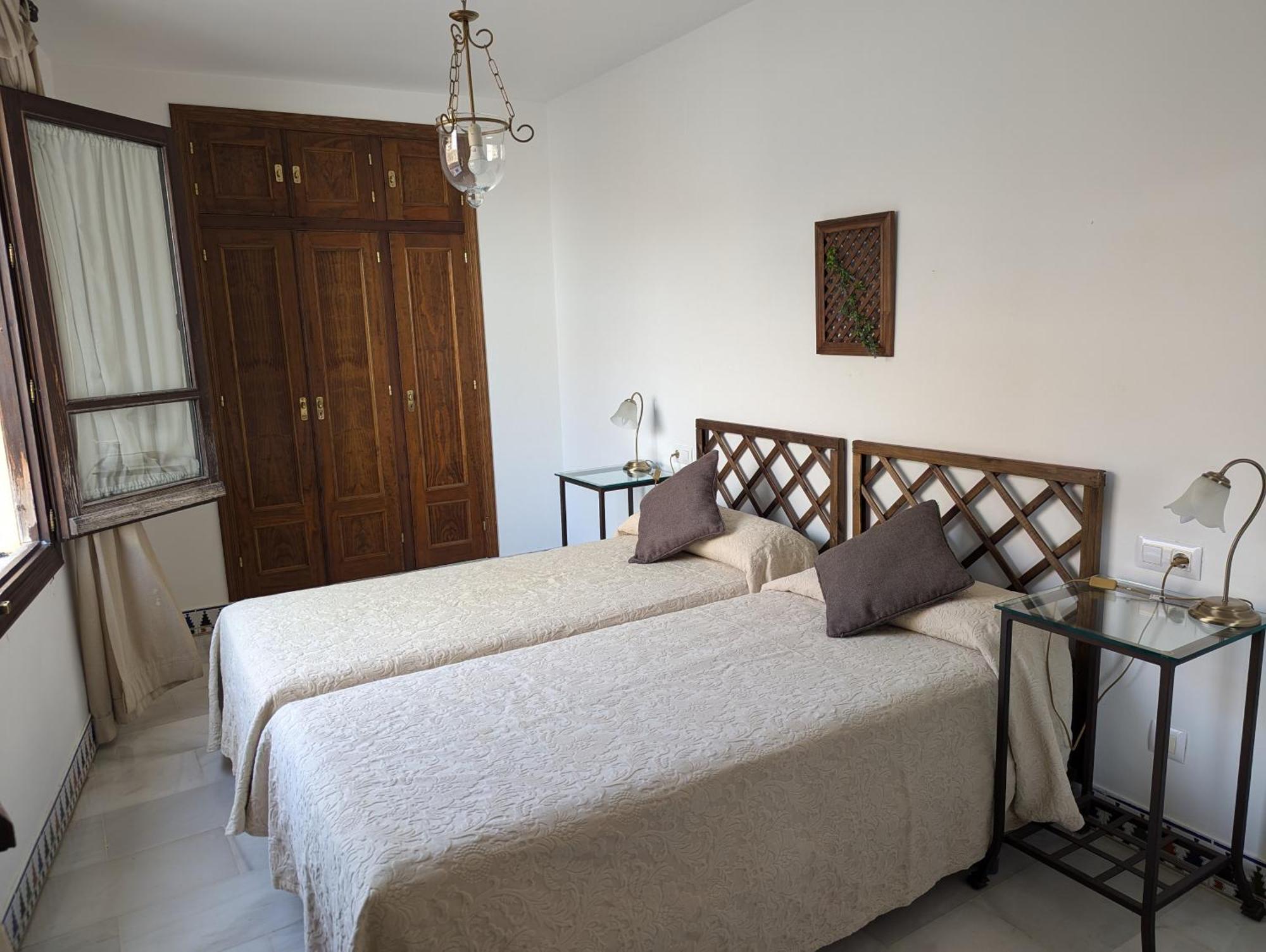 Apartamentos Plaza Córdoba Exteriör bild