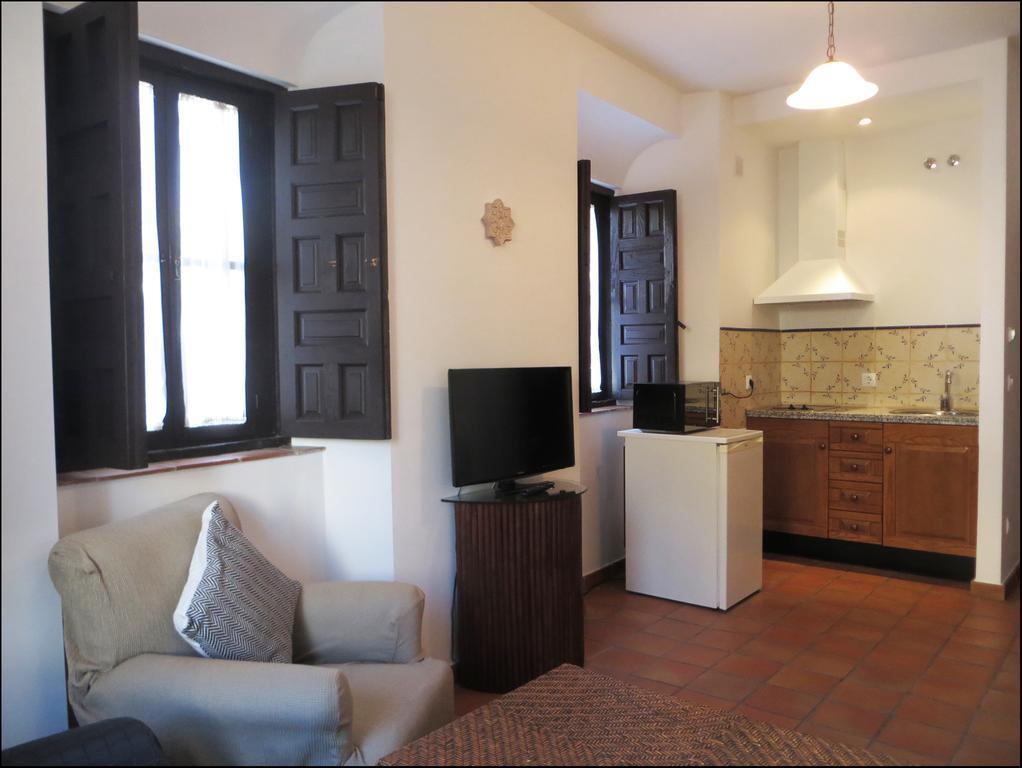 Apartamentos Plaza Córdoba Exteriör bild