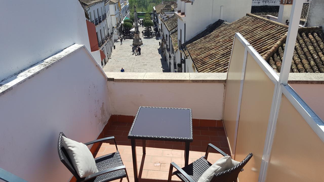 Apartamentos Plaza Córdoba Exteriör bild